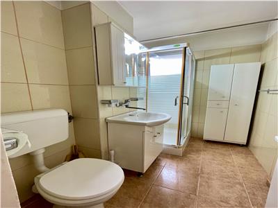 Apartament cu 2 camere de inchiriat, et. 2 din 4, in Cornisa