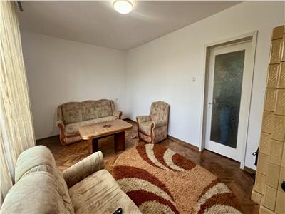 Inchiriez apartament cu 2 camere, mobilat complet la 3 min de centru