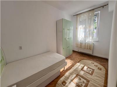 Inchiriez apartament cu 2 camere, mobilat complet la 3 min de centru