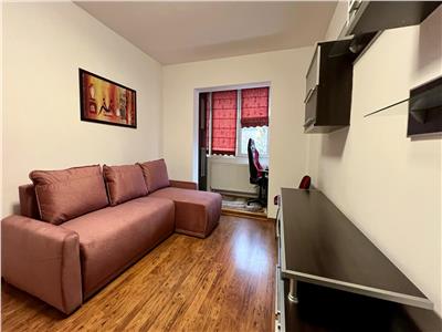 Inchiriez apartament cu 2 camere pe str Covazna mobilat si utilat