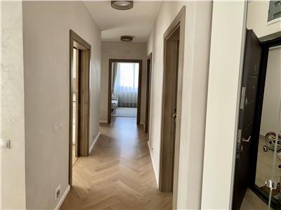 Apartament modern cu 3 camere de inchirieri, Colors Residence