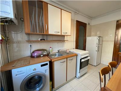 Vand apartament cu 2 camere mobilat si utilat in Savinesti