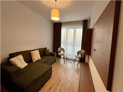 Inchiriez apartament cu 2 camere in Complexul Maurer cu loc de parcare