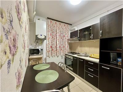 Apartament cu 2 camere decomandat, in Cornisa la 200 m de UMF