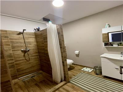 Apartament cu 2 camere de vanzare, mobilat si utilat in 7 Noiembrie