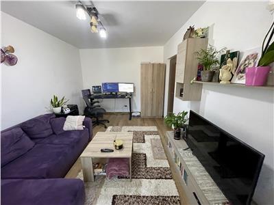 Apartament cu 2 camere de inchiriat, decomandat, in Tudor